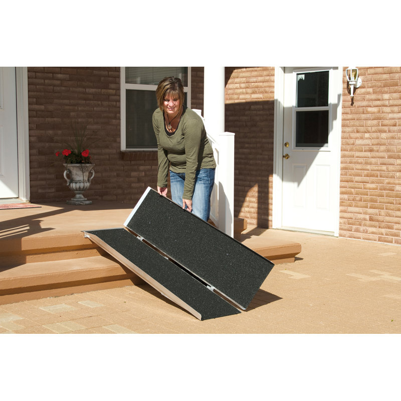 Prairie View Industries Metal Foldable Portable Ramp, 5' L