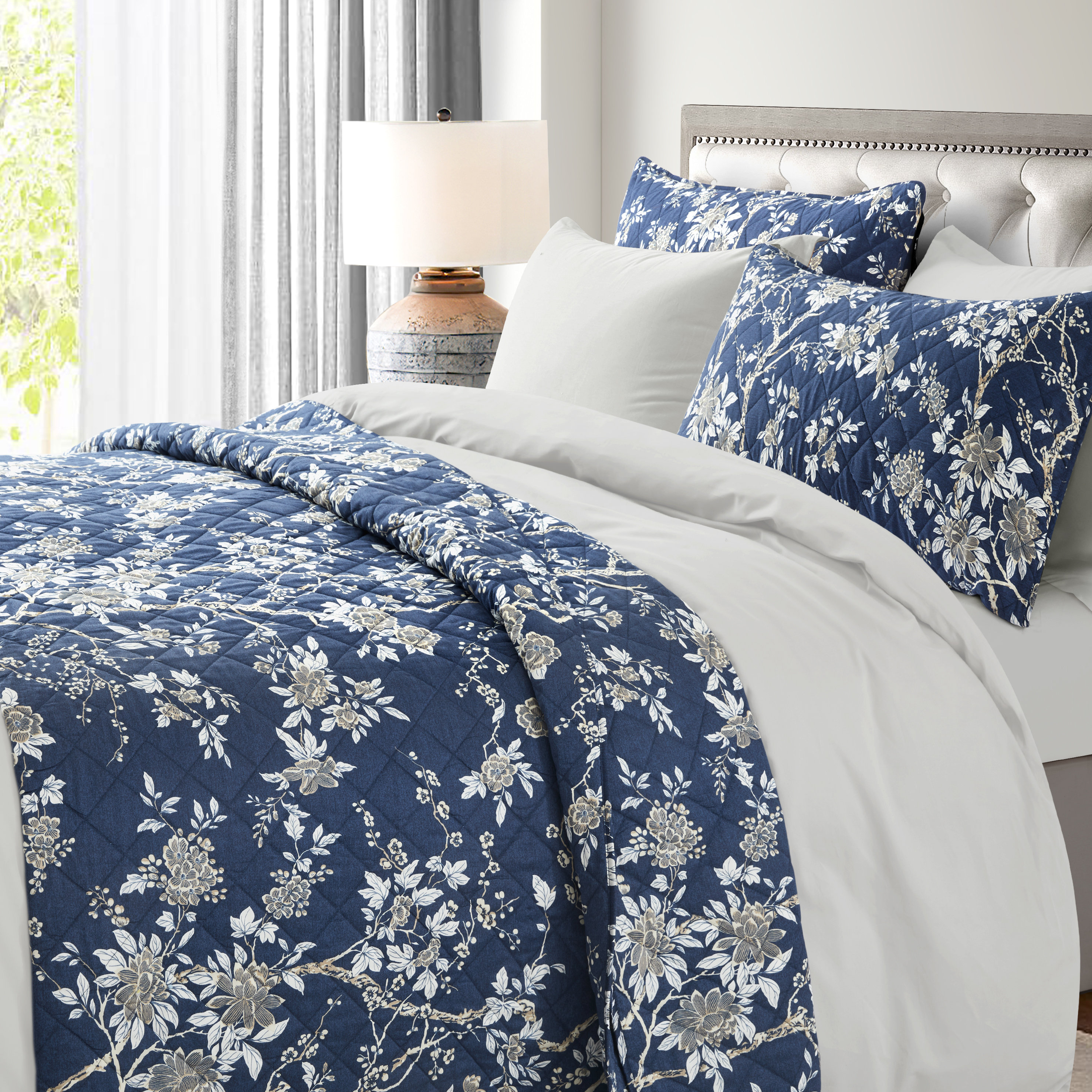 https://assets.wfcdn.com/im/83968015/compr-r85/2085/208565292/100-cotton-quilt-set.jpg