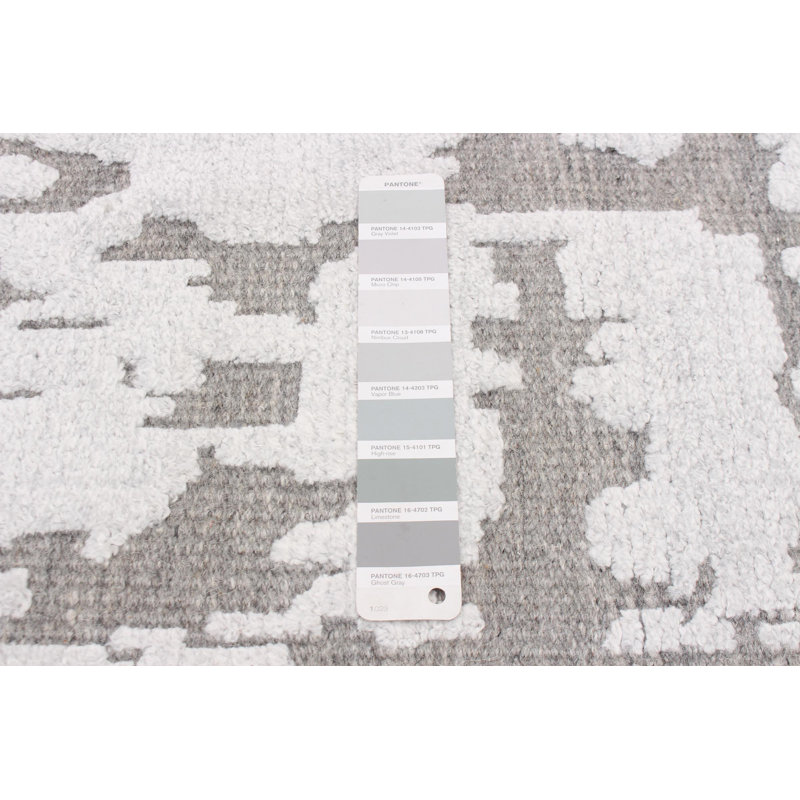 Tapis gris clair 9 pi 0 po x 12 pi Grogan