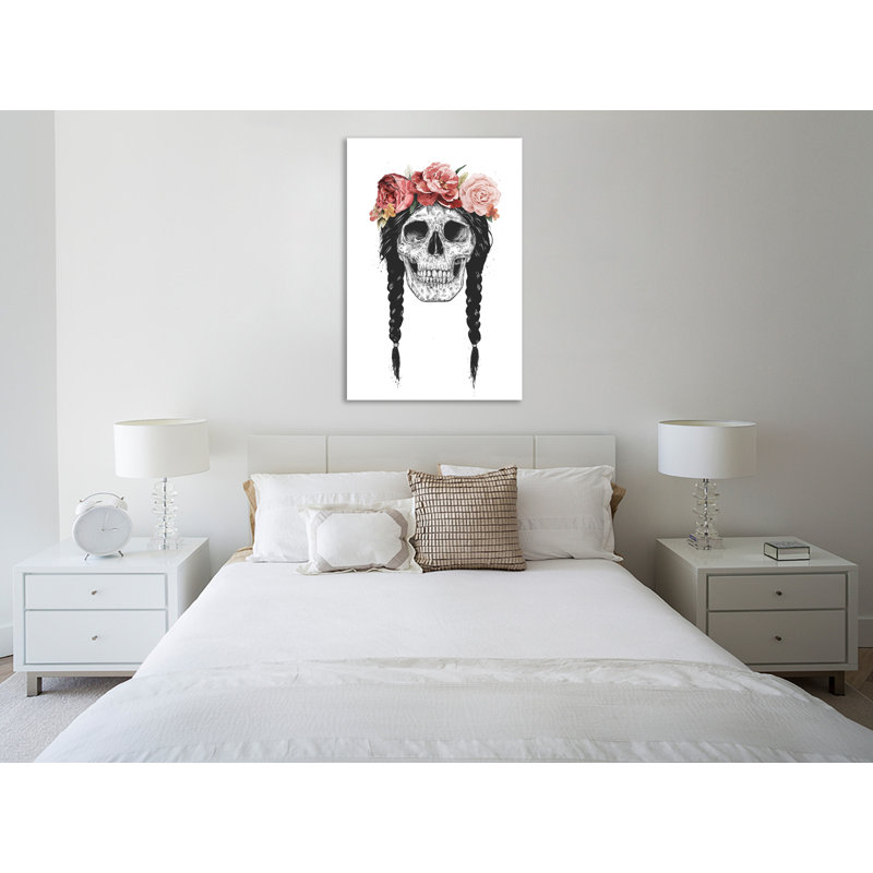 «Festival Skull», toile tendue par Balazs Solti, H 18 po x l 12 po x P 1,5 po