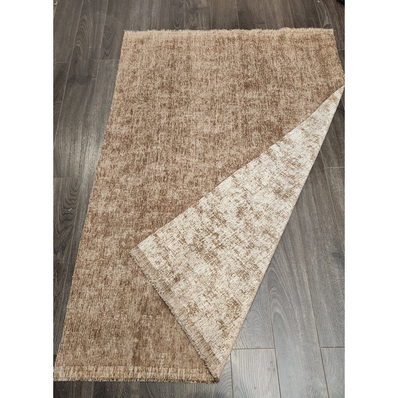 Performance en similicuir chenille
