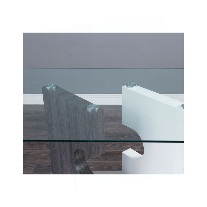 IRIS DINING TABLE