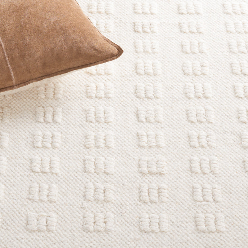 Charvik Solid Color Handmade Area Rug in Ivory, Round 6'