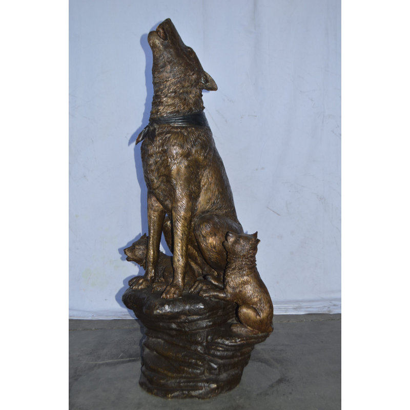 Statue en bronze Neher Wolf and Her Cubs Howling - Taille: L 23 po x l 20 po x H 48 po.