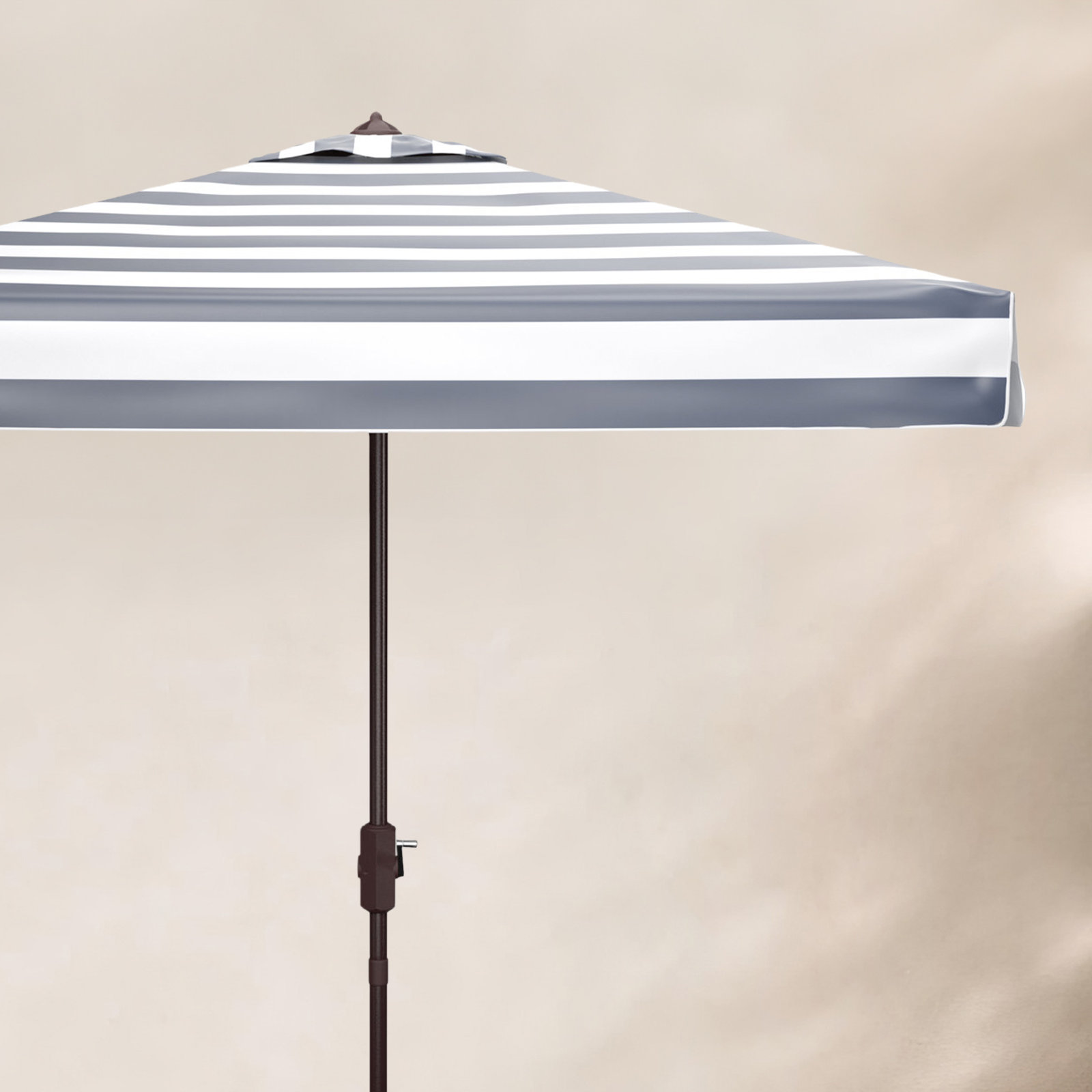 Trainor 7.5' Umbrella, Navy/White