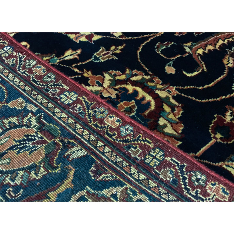 Sona Wool Oriental Area Rug in Navy/Blue