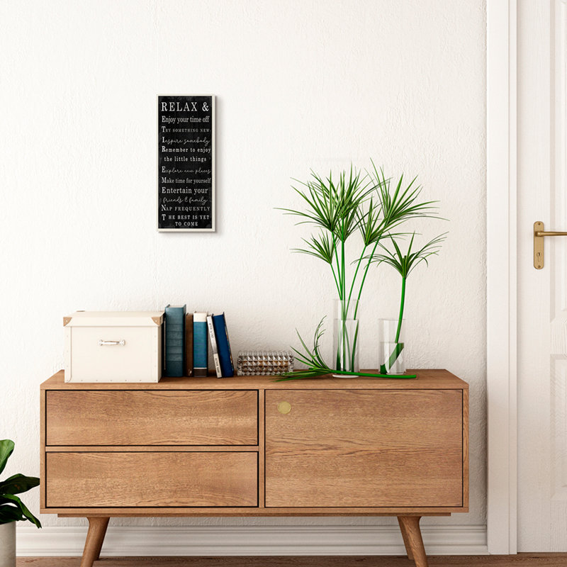 «Relaxed Retirement Expressions», motif patiné noir, Plaque murale, H 17 po x l 7 po x P 0,5 po