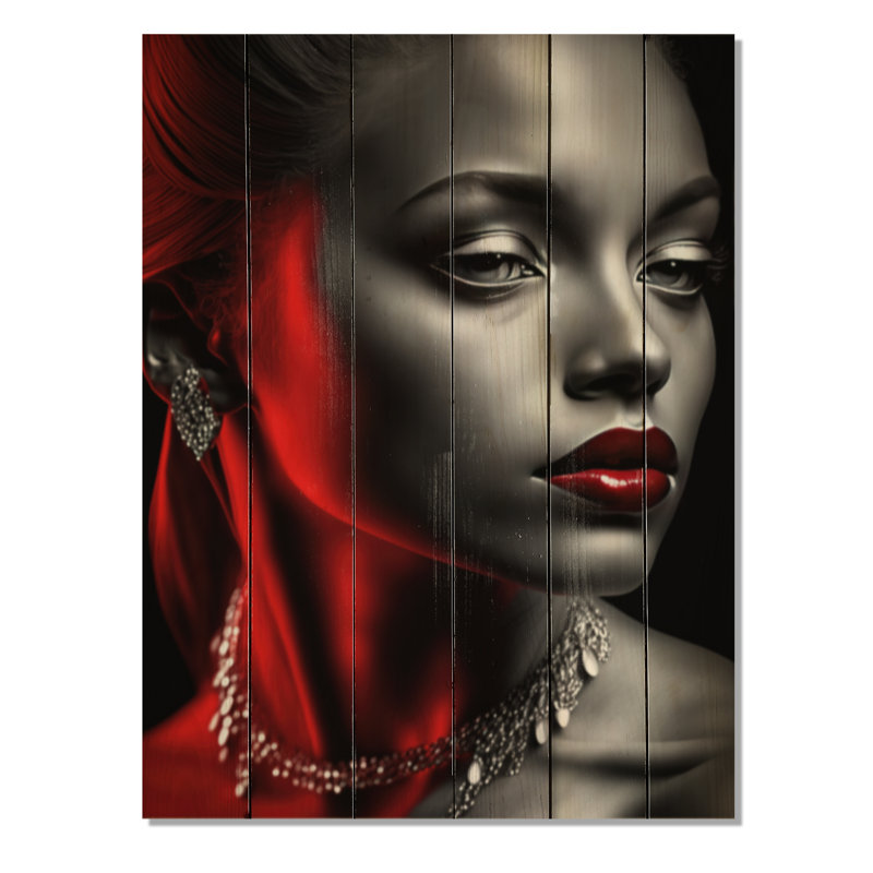La Dame aux boucles d'oreilles en losange, impression sur bois, H 20 po x l 10 po x P 0,78 po