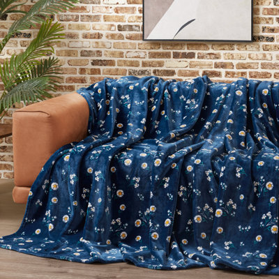 Lucky Brand Daisy Blankets