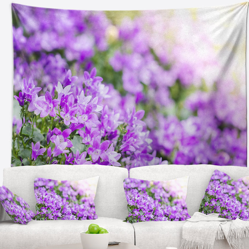 Magnifique tapisserie florale Campanula, H 78 po x l 92 po