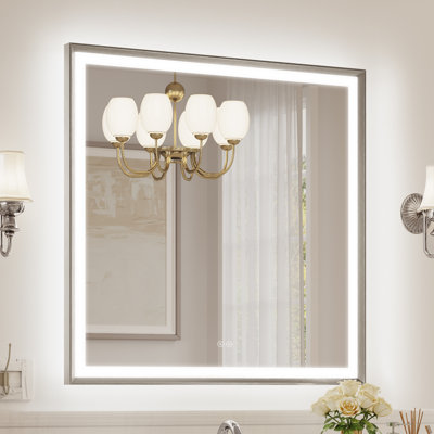 Miroir de salle de bain moderne à DEL avec verre trempé et miroir mural