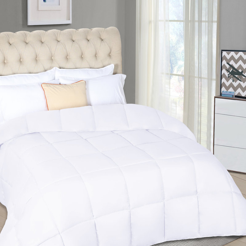 Édredon en duvet synthétique toutes saisons Grand Down - moelleux et hypoallergénique, Blanc, Édredon double