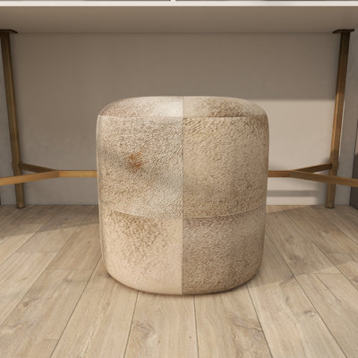 Tabouret de salon en cuir de vache Alîna