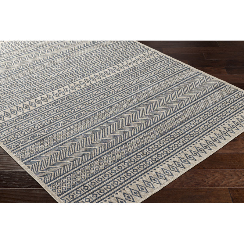 Granby Tribal Machine Woven Navy Indoor/Outdoor Area Rug, Round 7'10"