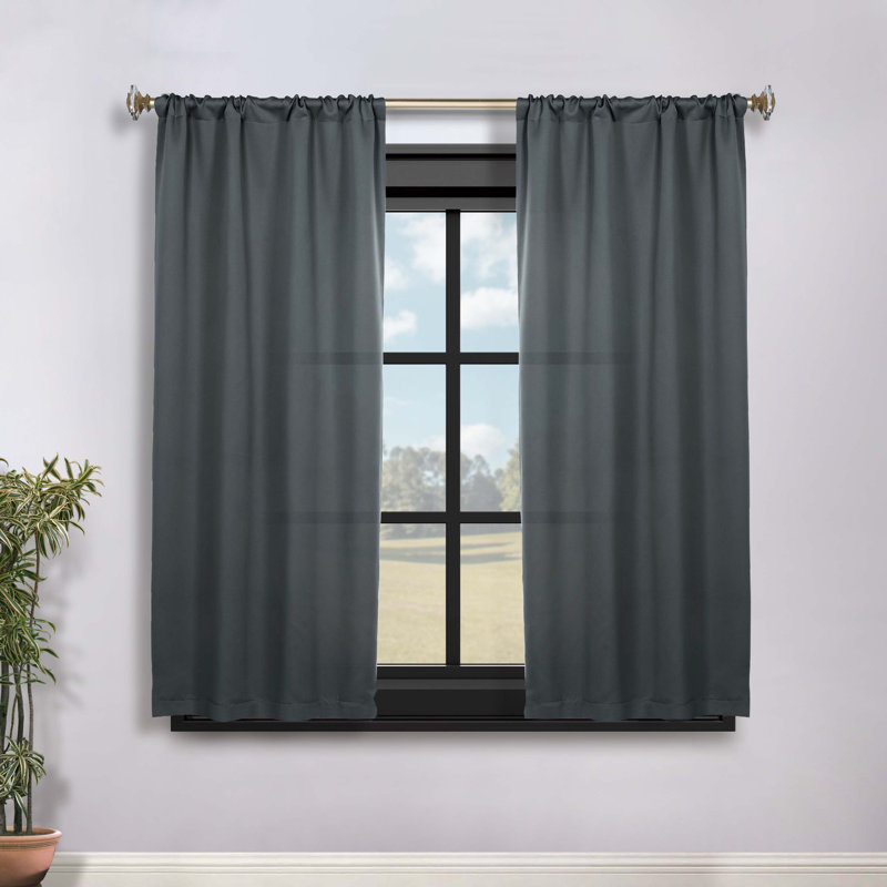Paire de rideaux obscurcissant avec passe-tringle Moriah Millendon, L 36 po x L 63 po, Gris