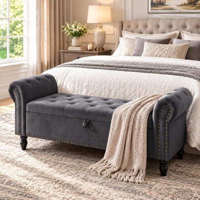 133cm Wide Velvet Standard Ottoman