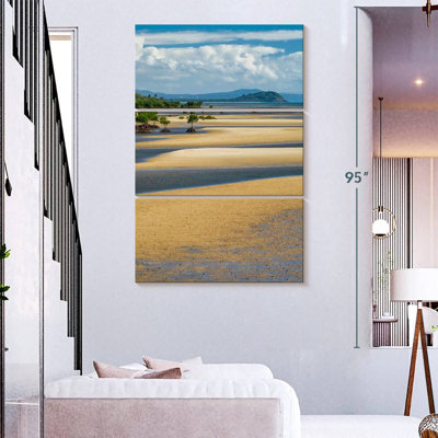Gillard, Queensland's Sandy Coast