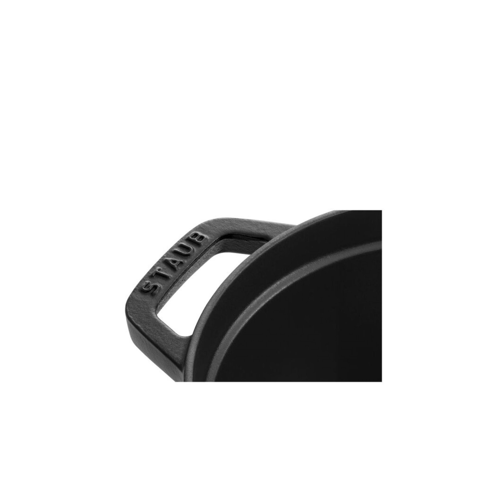 Staub Cast Iron Oval Cocotte, Black Matte, 1.06 Quart