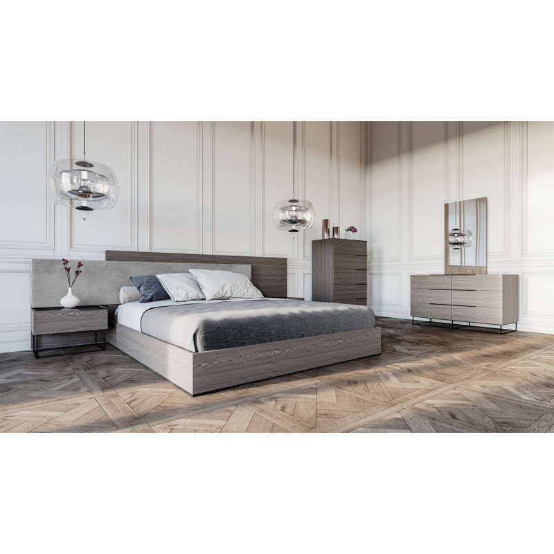 Ensemble de chambre à coucher avec lit tapissier plateforme 5 pièces Salisbury, Reine, Noyer gris