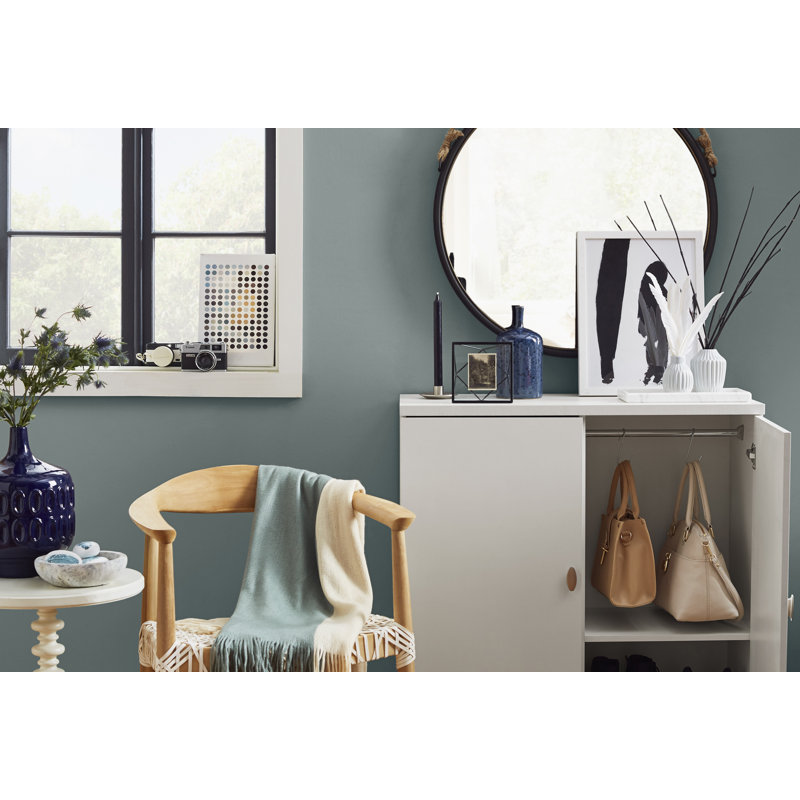 Ameline Iron Round Mirror, 29.5" x 29.5"