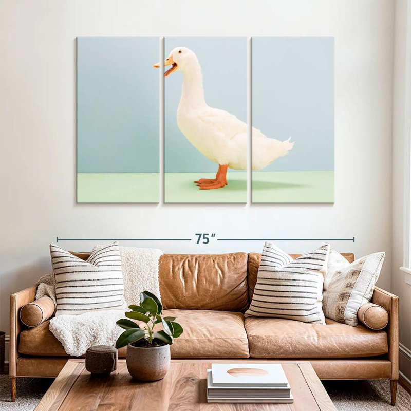 Brampt White Duck, 28" H x 45" W