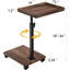 Table C réglable en hauteur avec pivotement à 360 °, table d'appoint multifonctionnelle pour le salon, la chambre à coucher, le canapé et le lit, table basse peu encombrante avec roulettes et plateau en bois robuste