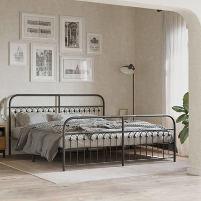 Lantremange Metal Bed
