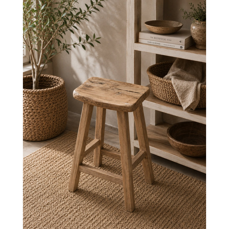 Tabouret en bois massif