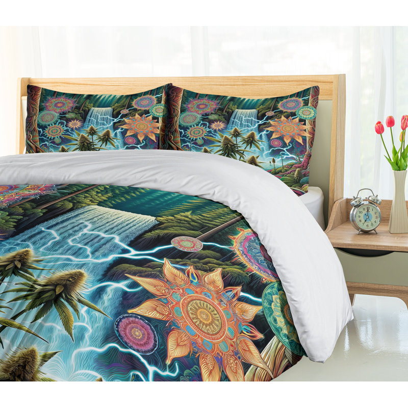 Trippy Duvet Cover, King Duvet Cover + 2 Standard Shams