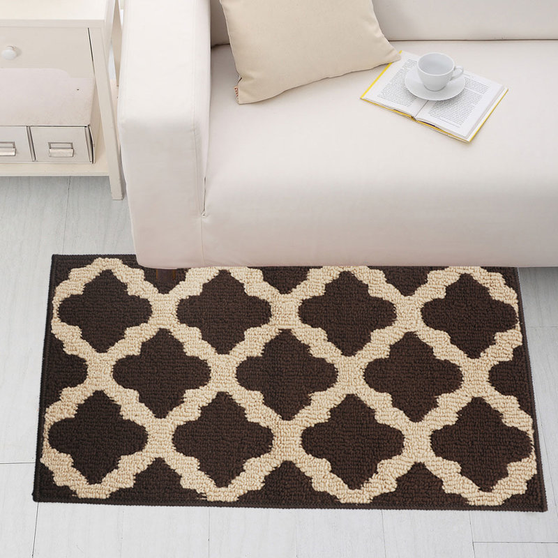 Geometric Indoor Rug, Rectangle 1'6" x 2'6"