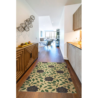 Haxtun Vinyl Floral Indoor Rug