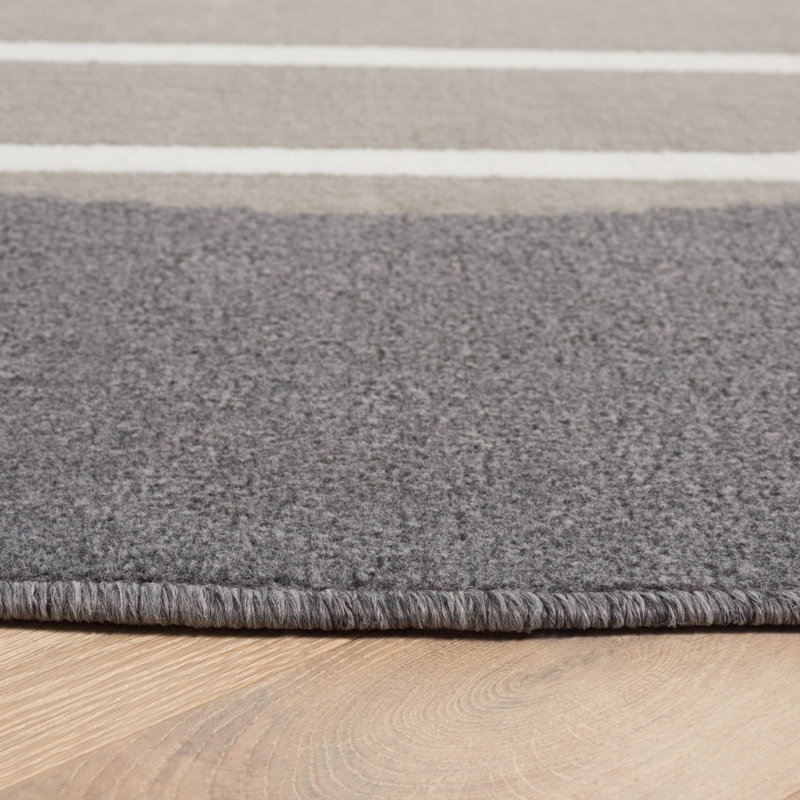 Tapis Pyramid, Rond 6 pi 7 po