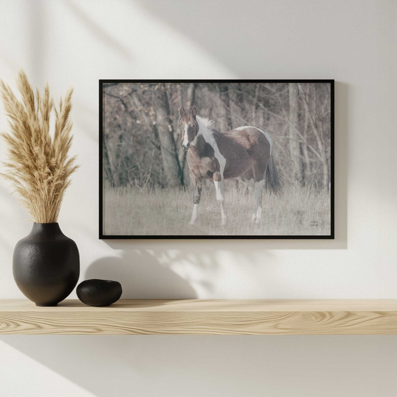 «Sunny Field III» par Nathan Larson, reproduction d'art, H 12 po x l 18 po, Noir