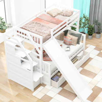 Lit superposé simple au-dessus de double, peu encombrant, blanc avec tiroirs, rangement et lit coulissant gai en blanc, une expérience délicieuse pour