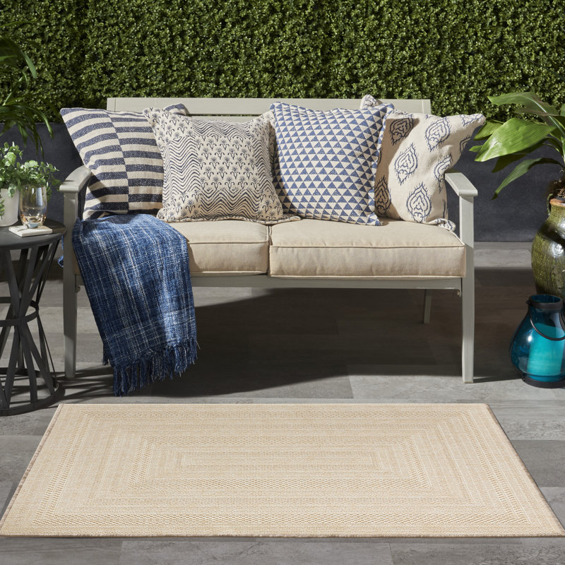Cascio Geometric Indoor/Outdoor Area Rug, Rectangle 3' x 5', Cream