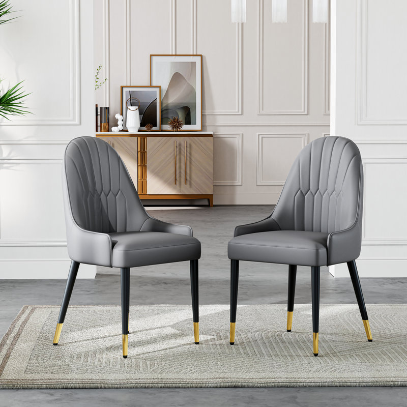Chaise Mushtak, Gris