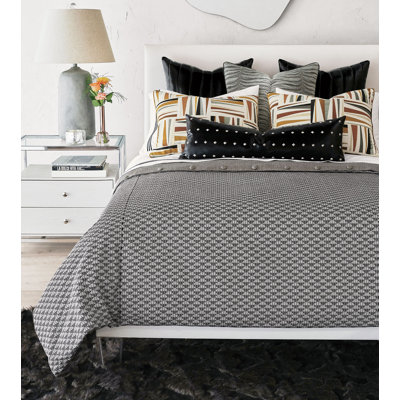 Zac Duvet Cover