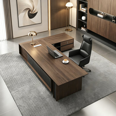 Ensemble de bureau de direction moderne et minimaliste brun avec éclairage ambiant à DEL, portes d'armoire cannelées et découpe dissimulée pour la gestion des câbles