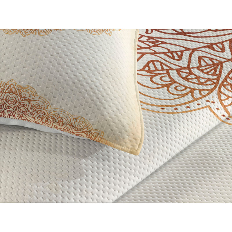 Motifs Eclectic Polyester Coverlet