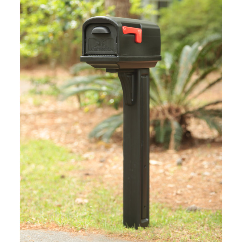 Classic Plastic Post Mounted Mailbox, Black