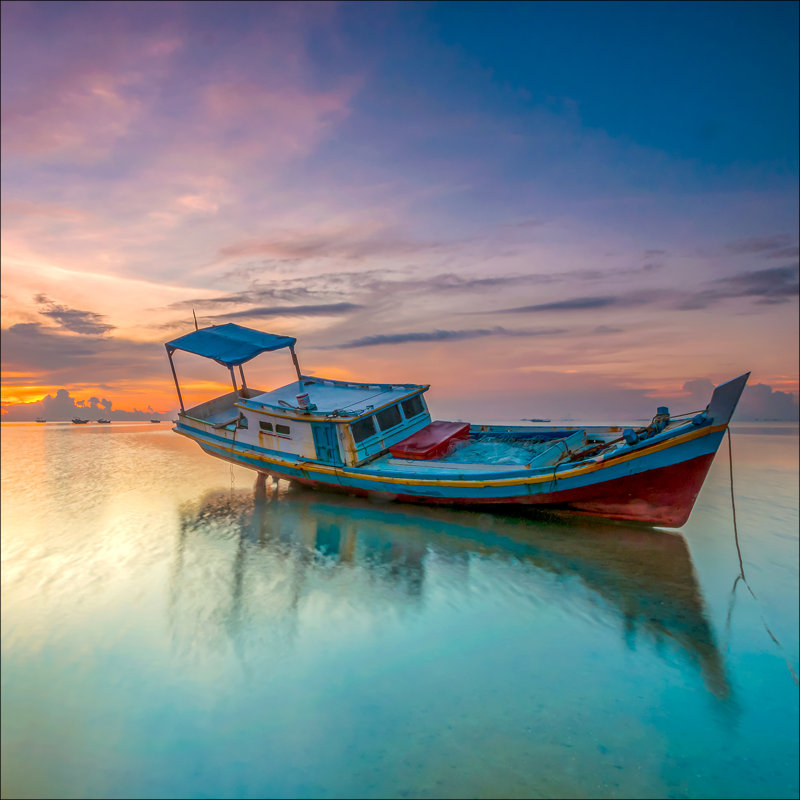 Boat Atmosphere - No Frame Print on Float Glass, 80cm H x 80cm W x 1.5cm D