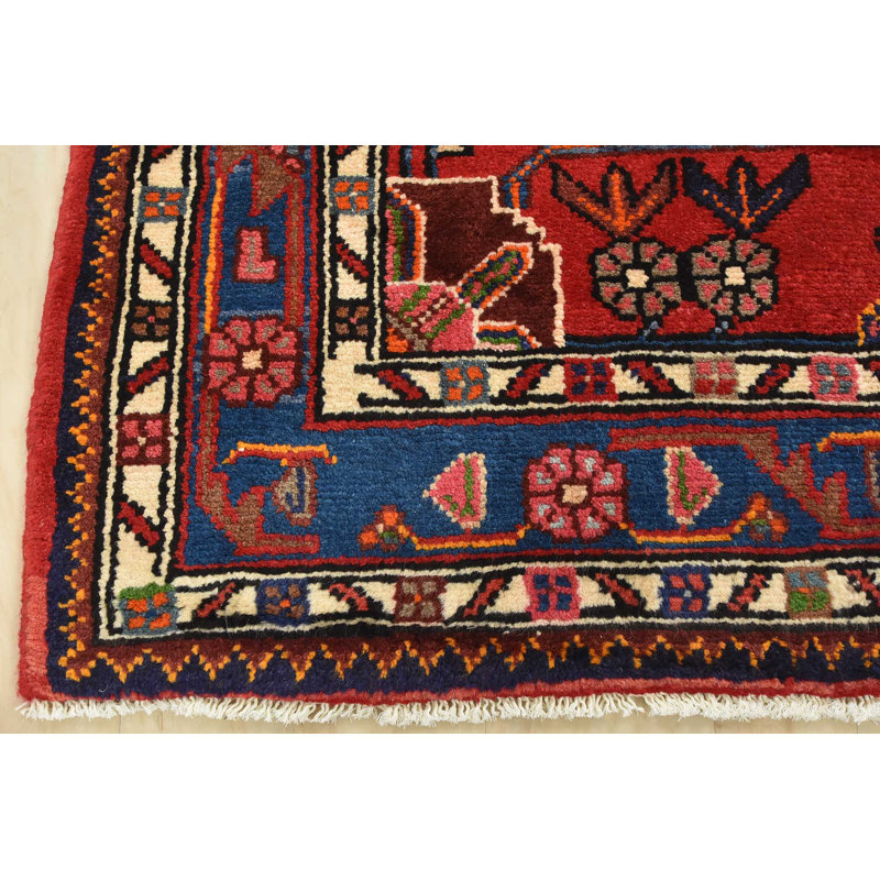Tapis blanc en laine des années 1990 de 3 pi 10 po x 4 pi 8 po Fathmah