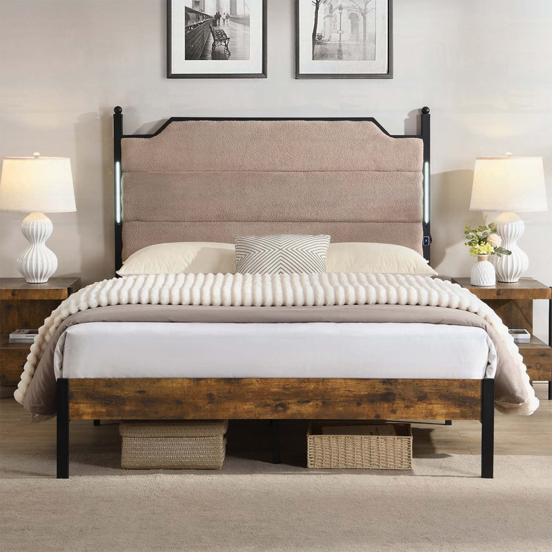 Lit plateforme avec tête de lit tapissier, lumières DEL, rangement sous le lit et aucun sommier tapissier requis, King