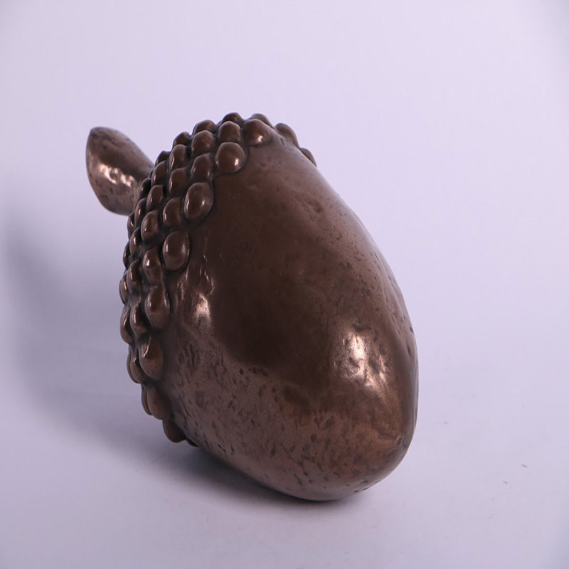 Statue décorative gland géant