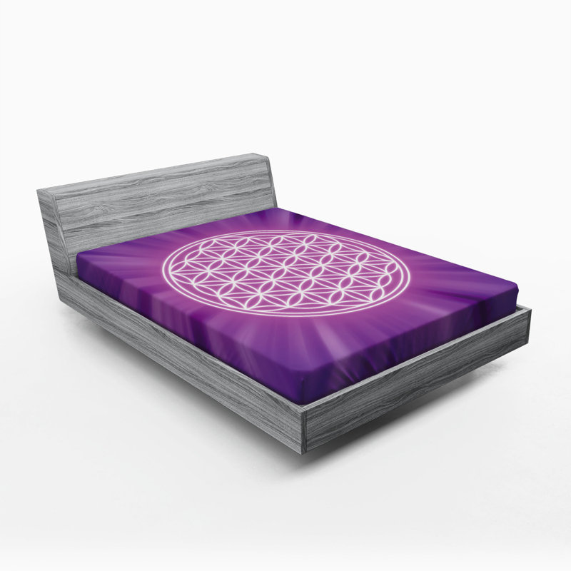 Microfiber Geometric Fitted Sheet, Queen Fitted Sheet