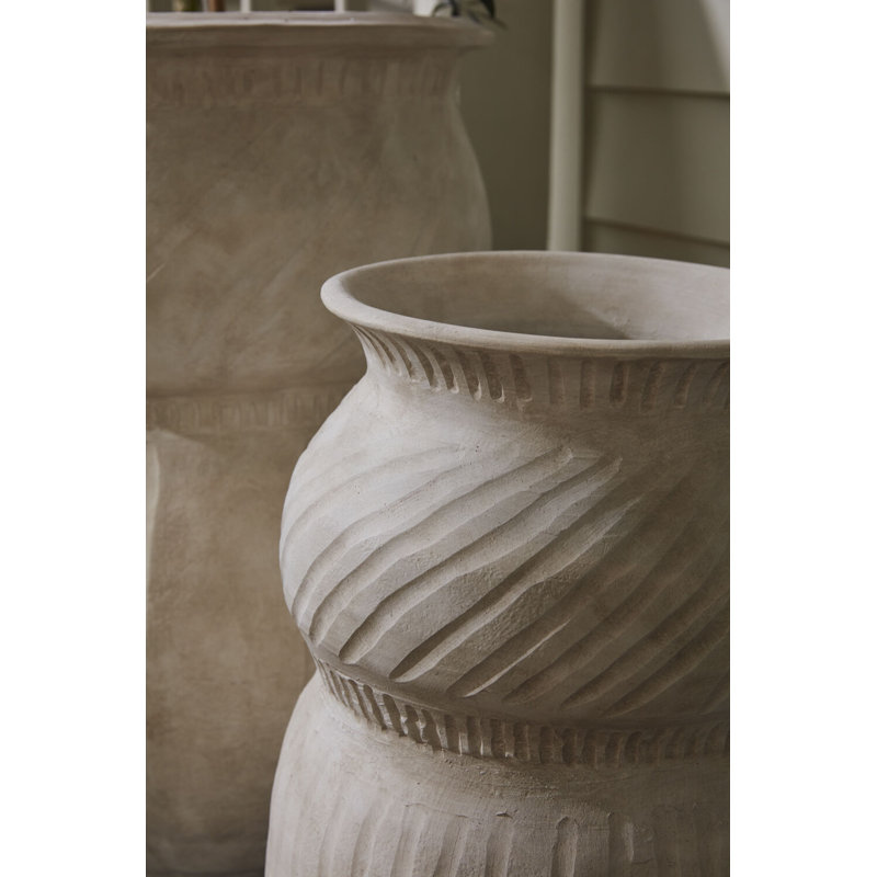 Vase Delphine, H 33,50 po x l 14,50 po x P 14,50 po