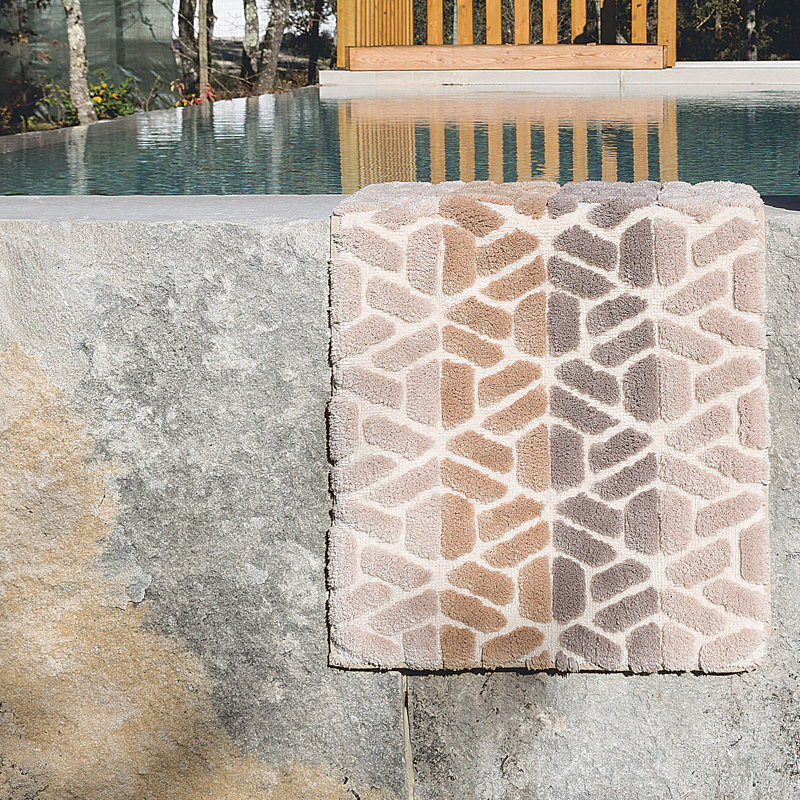 Dakar Geometric Bath Rug, 20" W x 31" L
