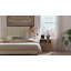 Ensemble de 3 meubles de chambre modernes en bois, comprenant une commode cannelée et des tables de chevet. Commode à 6 tiroirs de 122 cm et tables de chevet de 58 cm avec station de recharge.-308876961-308876966