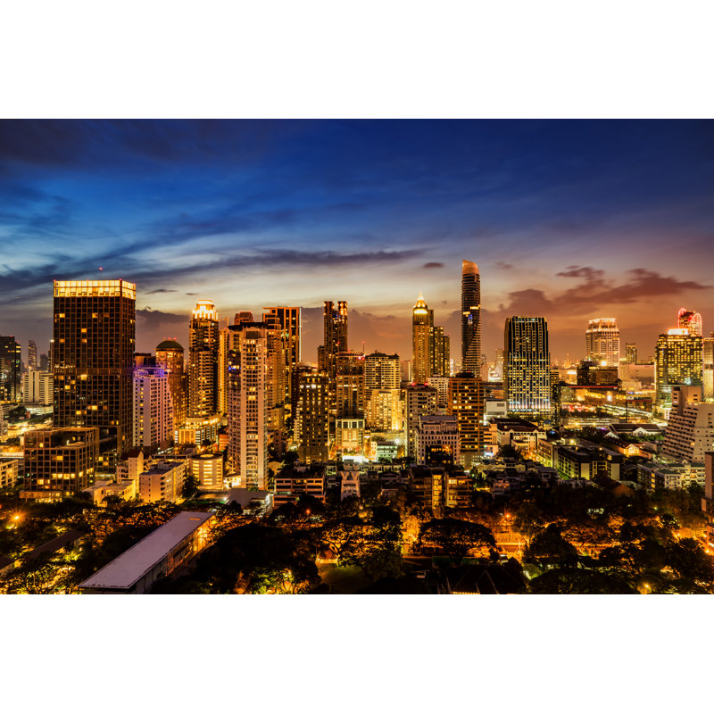 «Camion Urban Skyline on Canvas» par Bank215, photographie, H 8 po x l 12 po