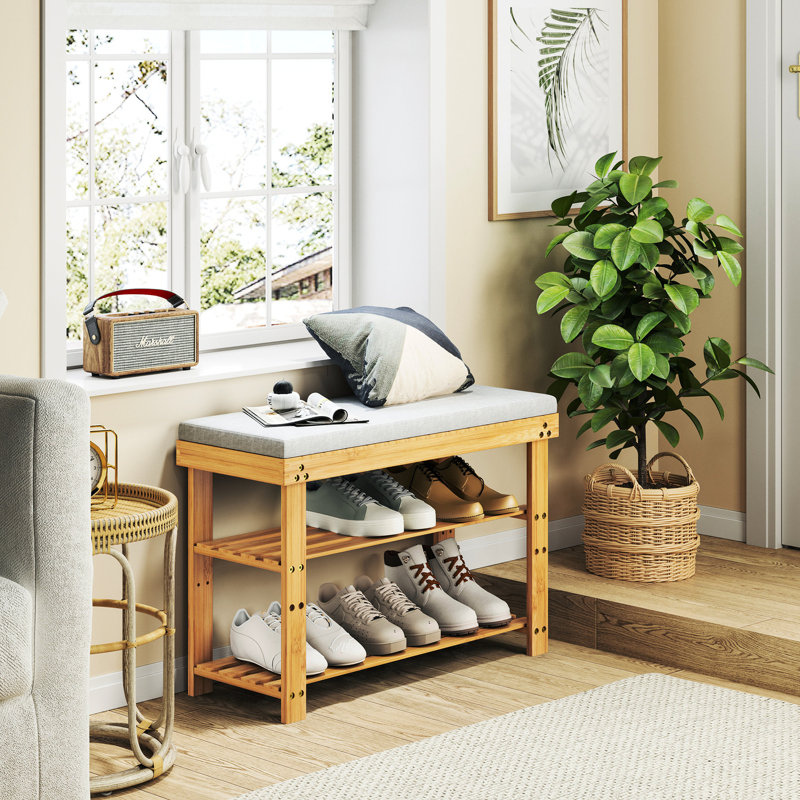 Étagère à chaussures avec coussin et tablettes réglables pour une utilisation fonctionnelle dans un vestibule 3 tablettes personnalisables